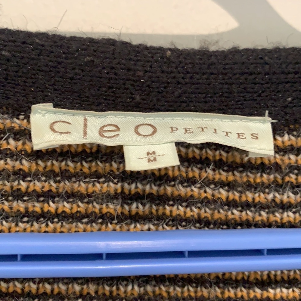 Women's Plaid Open Front Sweater Cardigan - Picture 3 of 5
